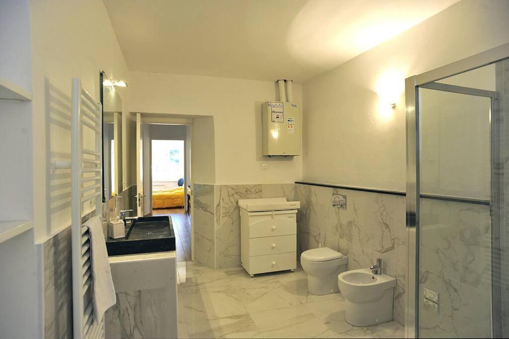 Apartamento La Casa Di Enri E Nina Lerici Exterior foto